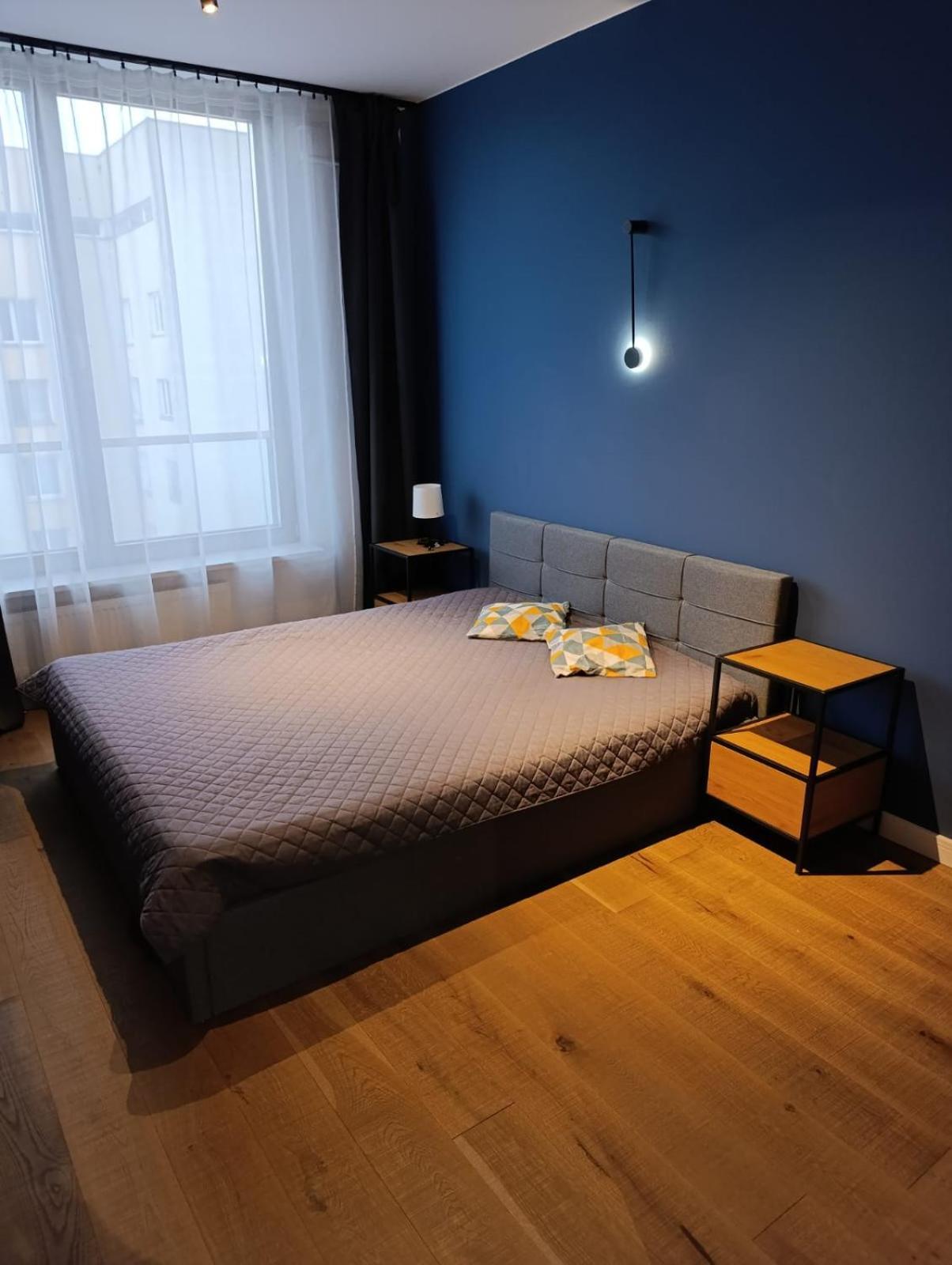 Spacious & Modern 3br-2ba Apartament Warszawa