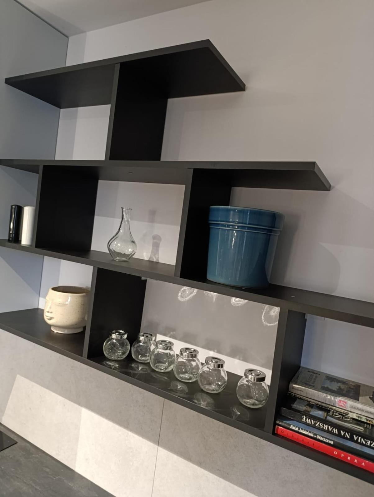 Spacious & Modern 3br-2ba * Warszawa